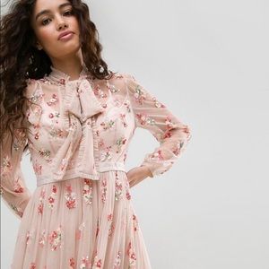 NWT Needle & Thread Embellished sequined dress. 👗